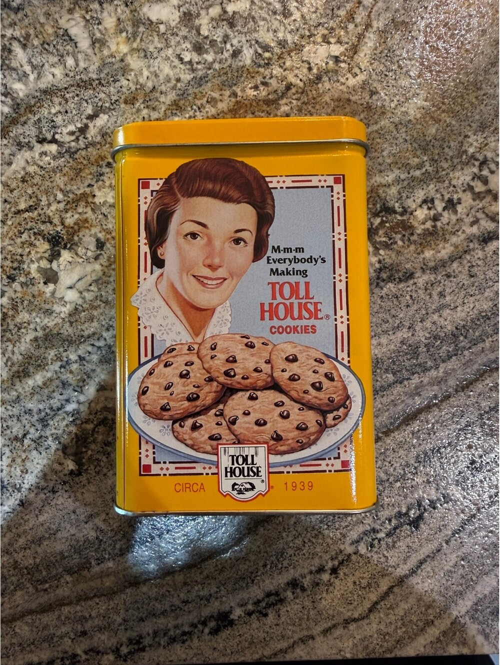 Vintage Nestlé Toll House Cookies Metal Collectible Tin Reproduction